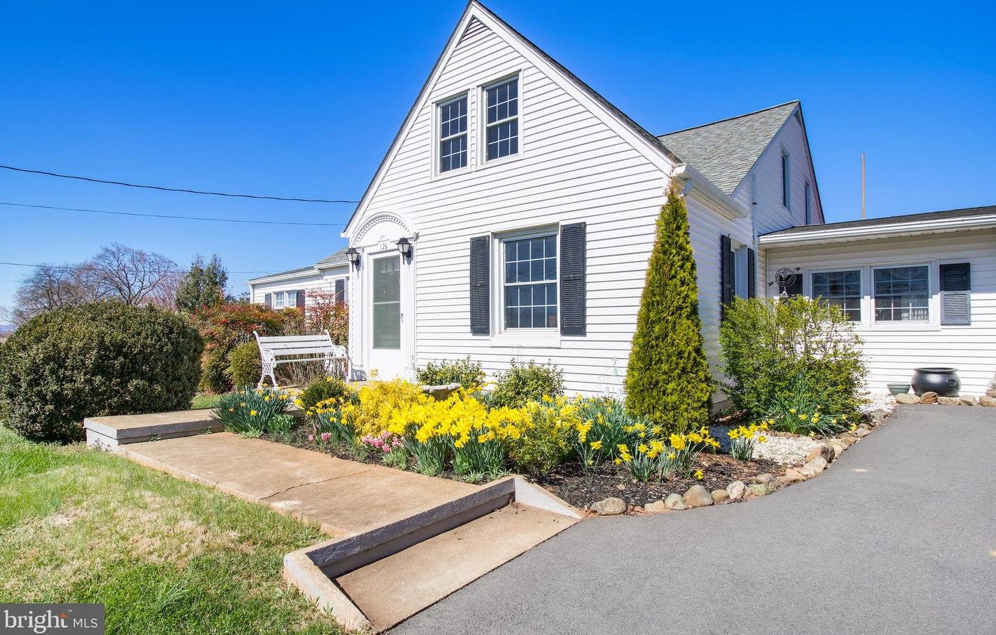 126 Sunset Ln, Culpeper, VA 22701-4044