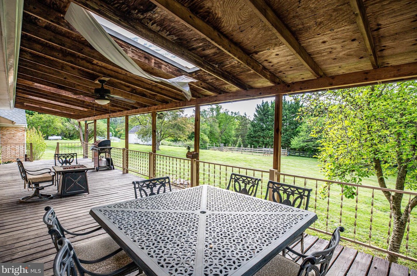 17418 Waterloo Rd, Viewtown VA  20106-2166 exterior