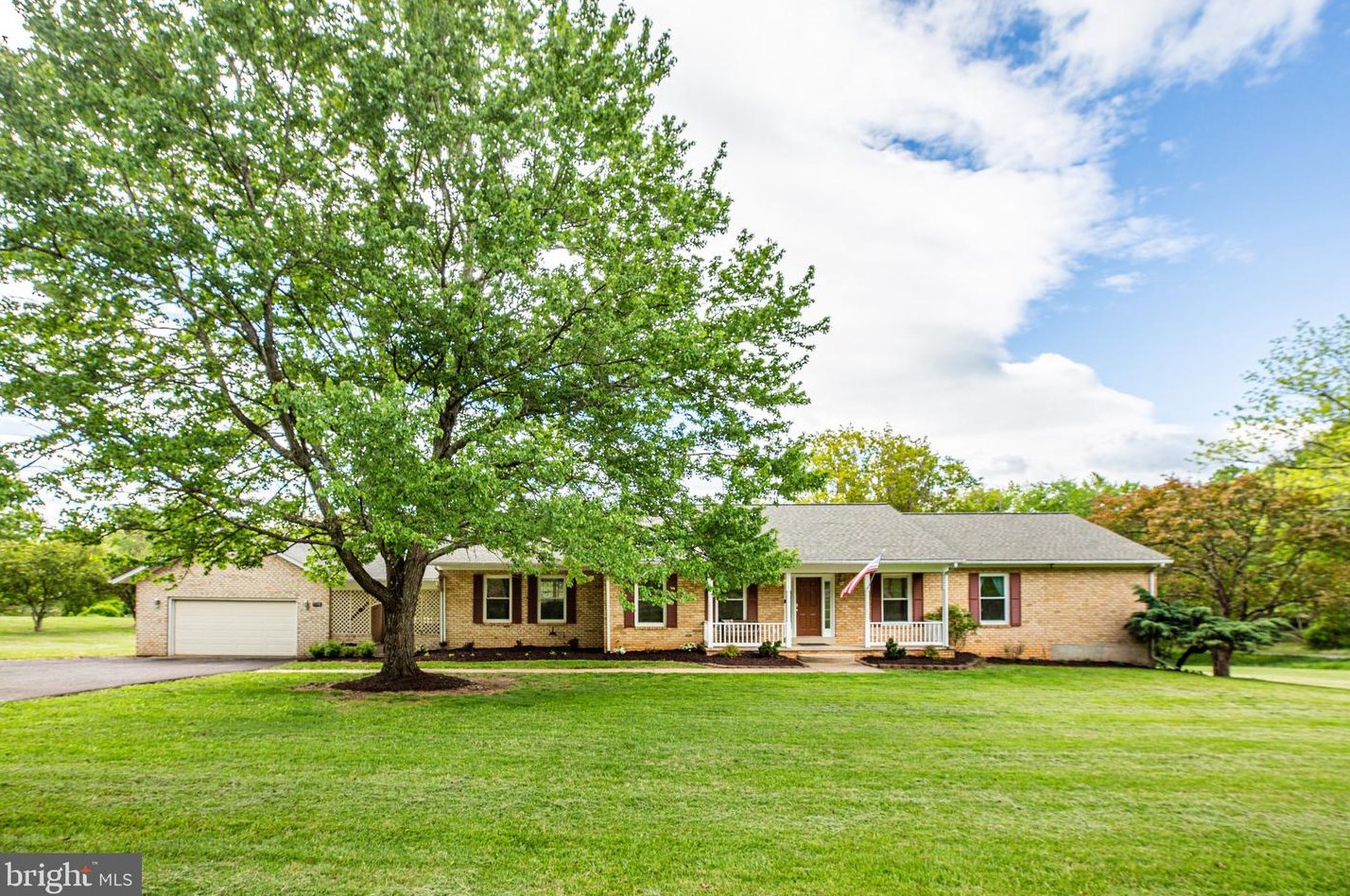 17418 Waterloo Rd, Viewtown VA  20106-2166 exterior