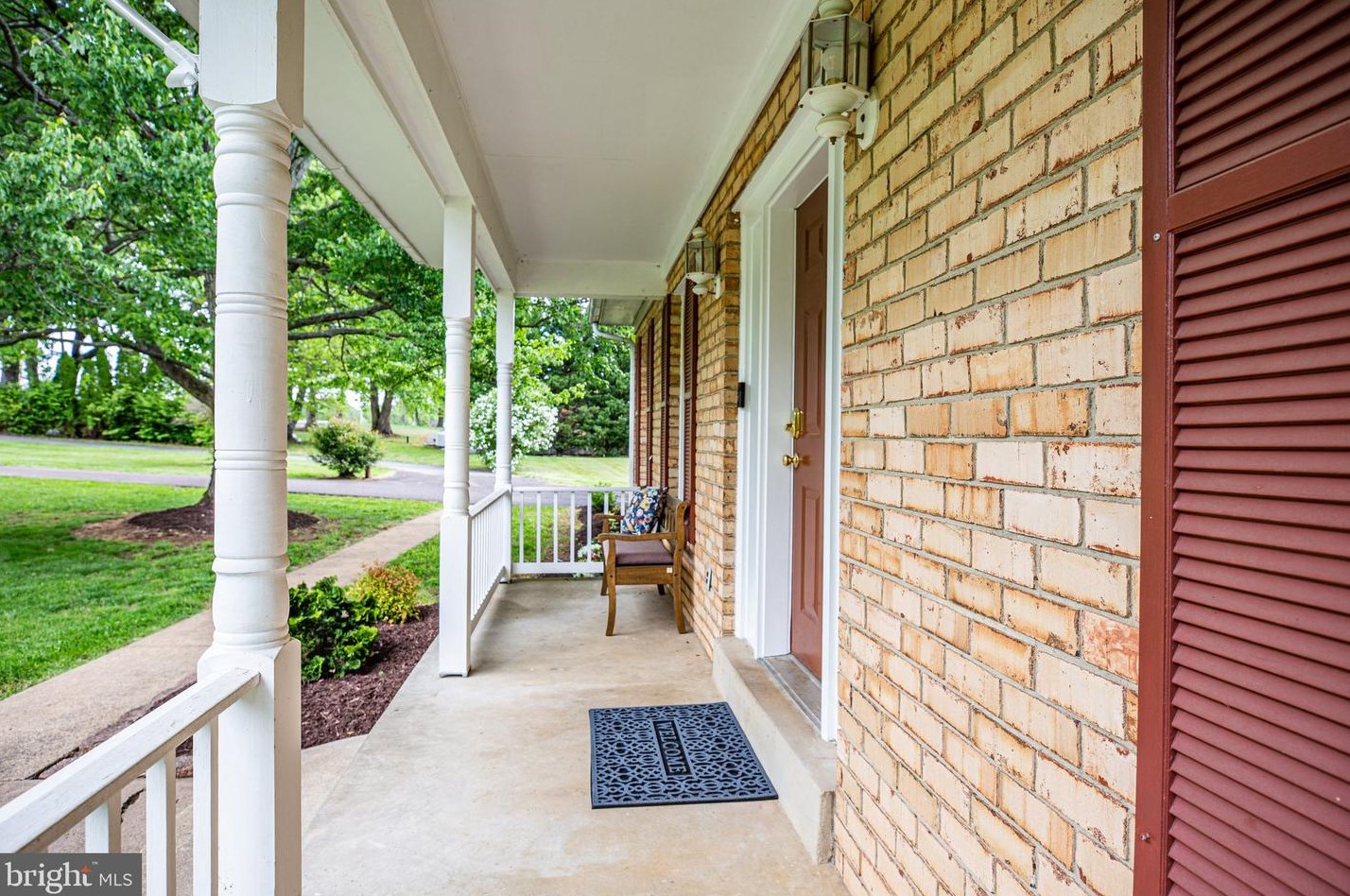 17418 Waterloo Rd, Viewtown VA  20106-2166 exterior