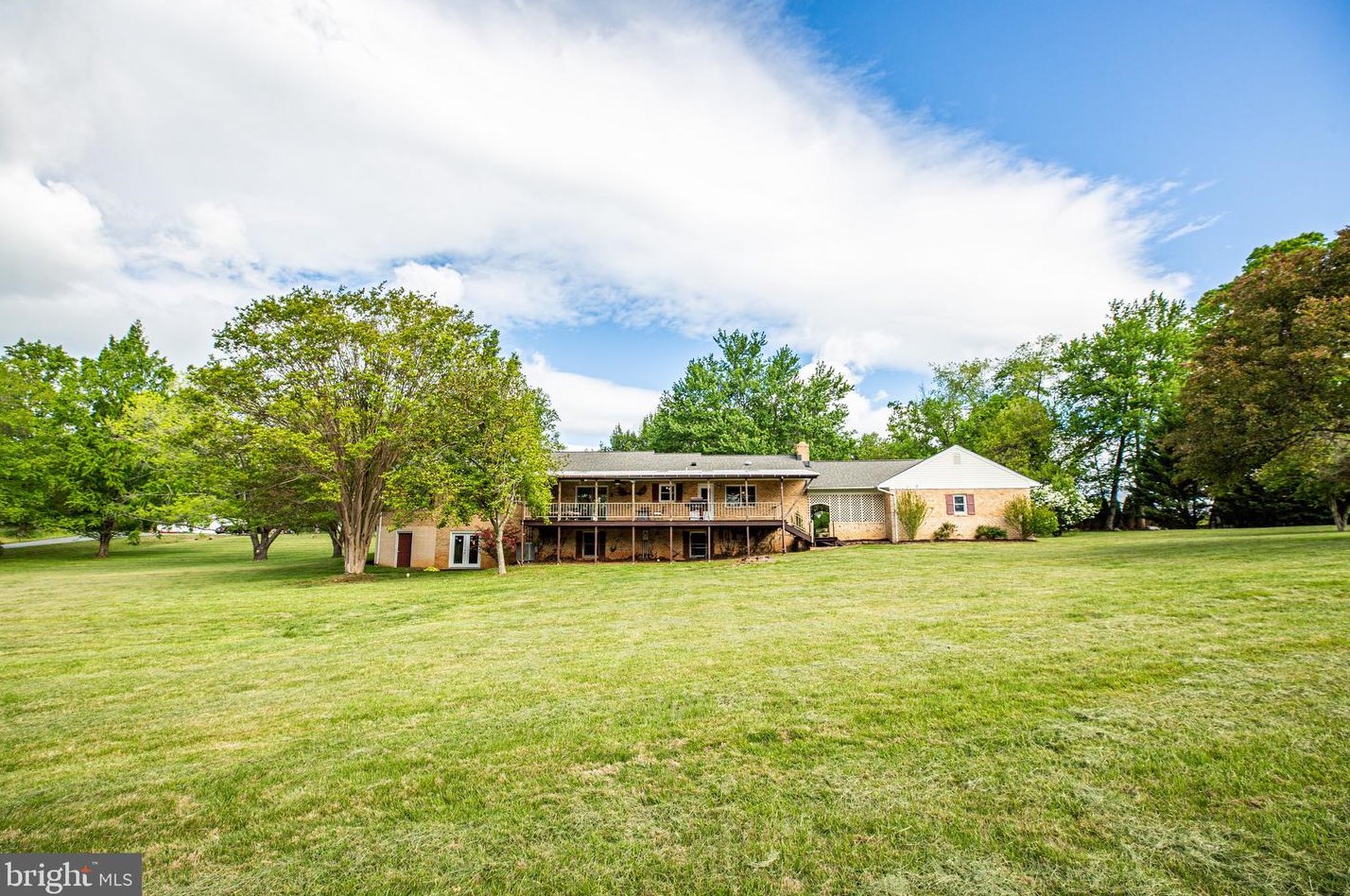 17418 Waterloo Rd, Viewtown VA  20106-2166 exterior