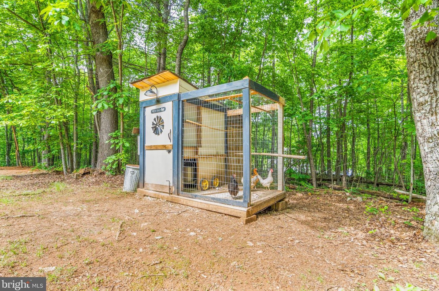 16127 Laurel Springs Rd, Culpeper VA  22701-7236 exterior