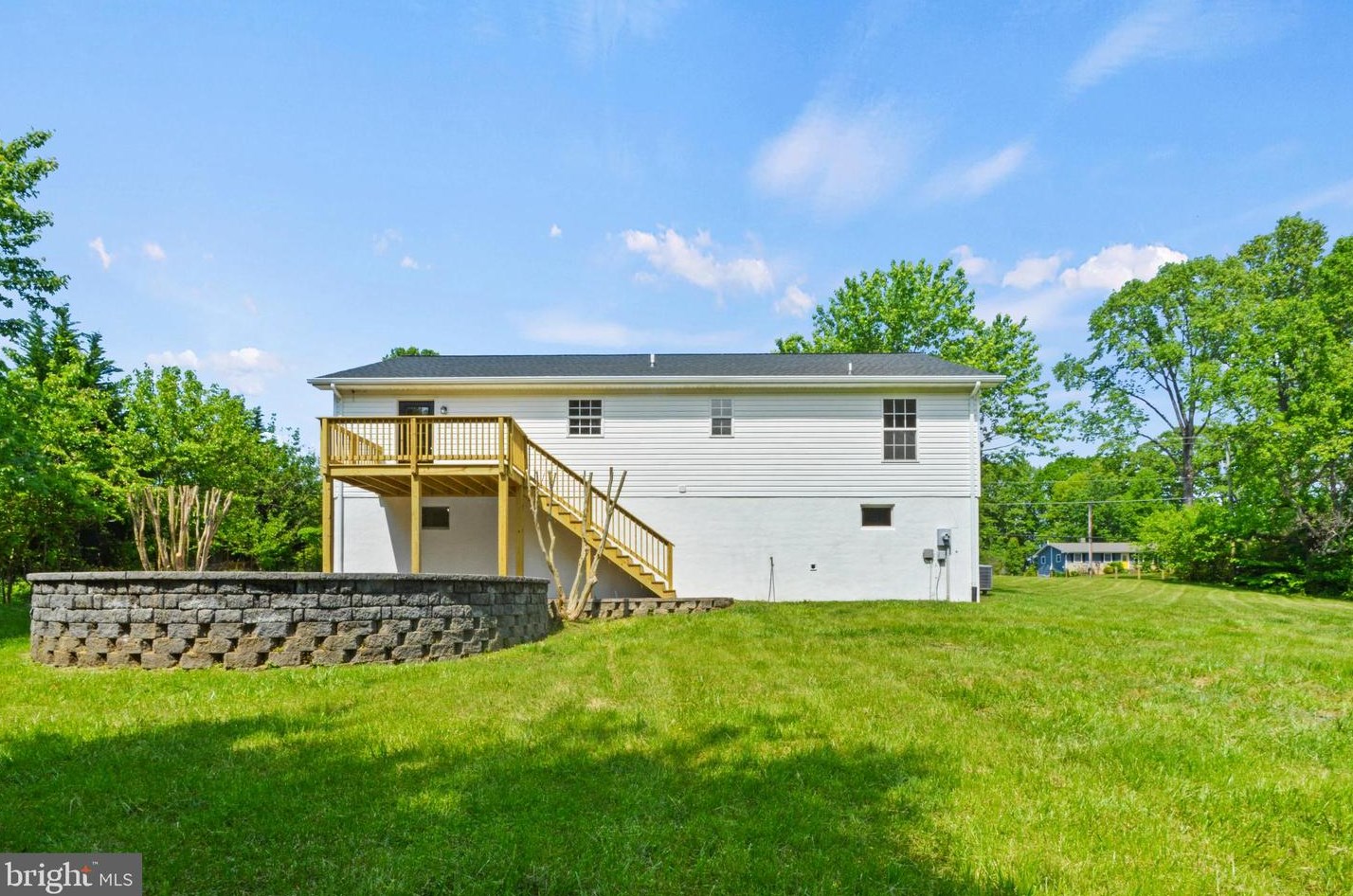 9216 Old Turnpike Rd, Culpeper VA  22701-5634 exterior