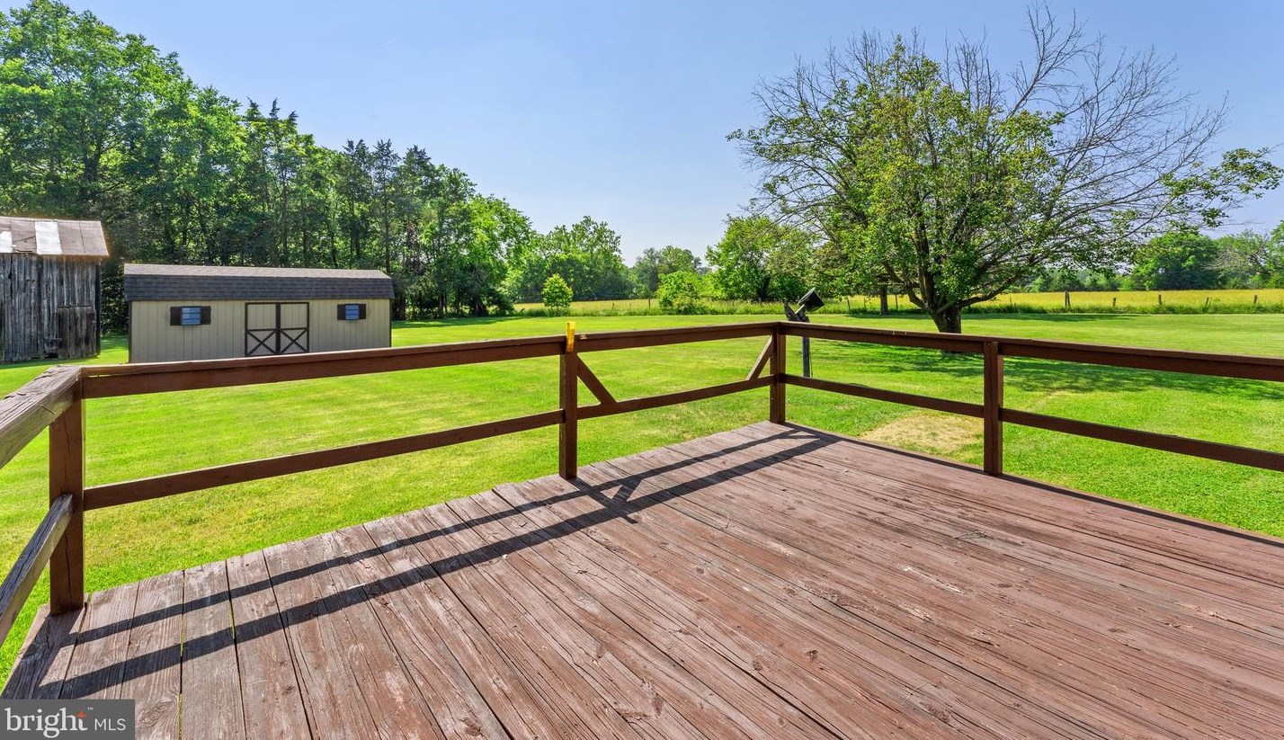 20266 Cedar Grv Rd, Culpeper VA  22701-7808 exterior