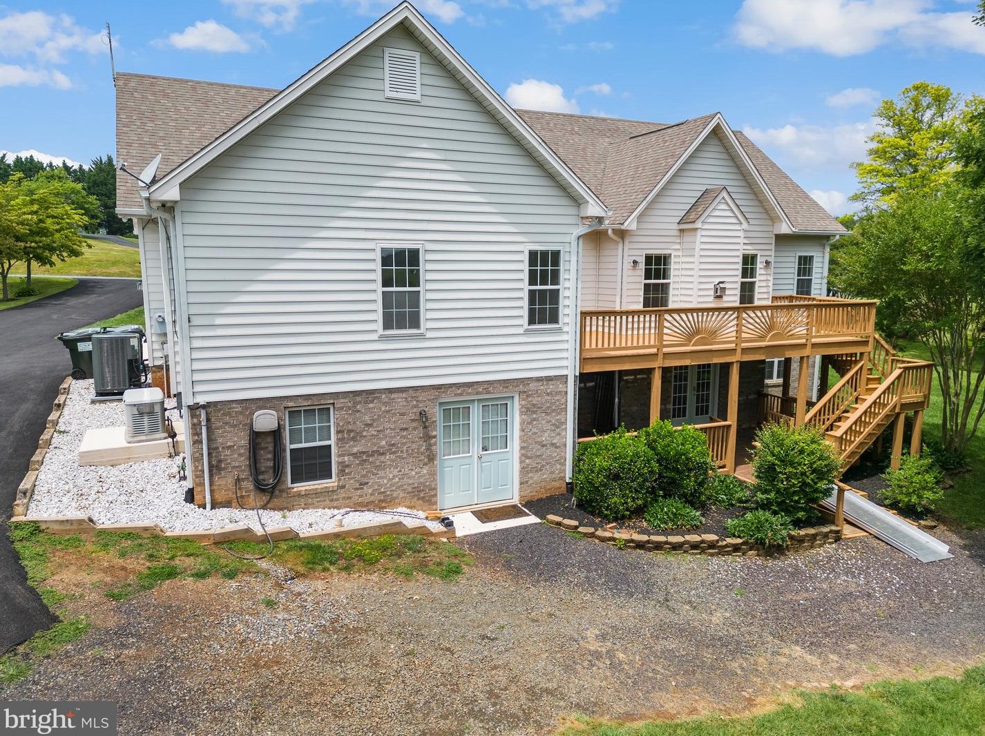 20131 Miller Dr, Culpeper VA  22701-8235 exterior
