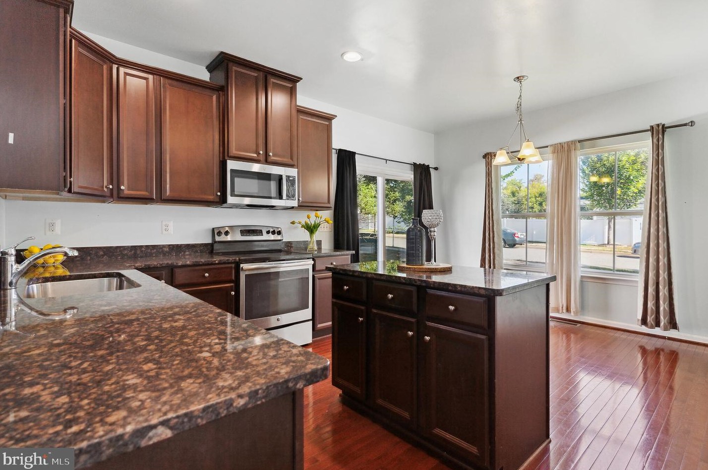 2020 Magnolia Cir, Culpeper VA  22701-4139 exterior