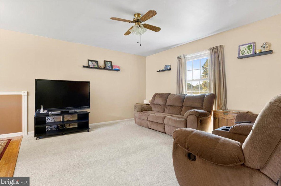 3145 Holly Springs Rd, Viewtown, VA 20106-1729