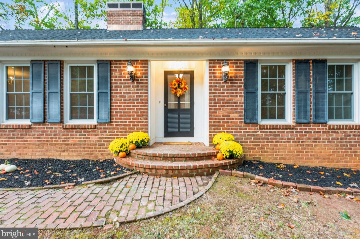 19434 White Pine Ln, Culpeper, VA 22701-8355