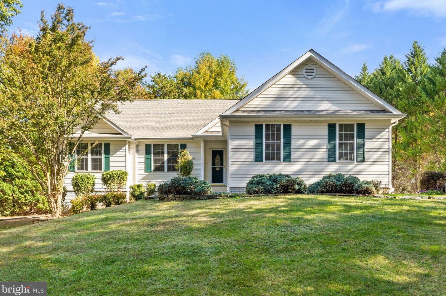 9133 Anchor Rd, Culpeper, VA 22701