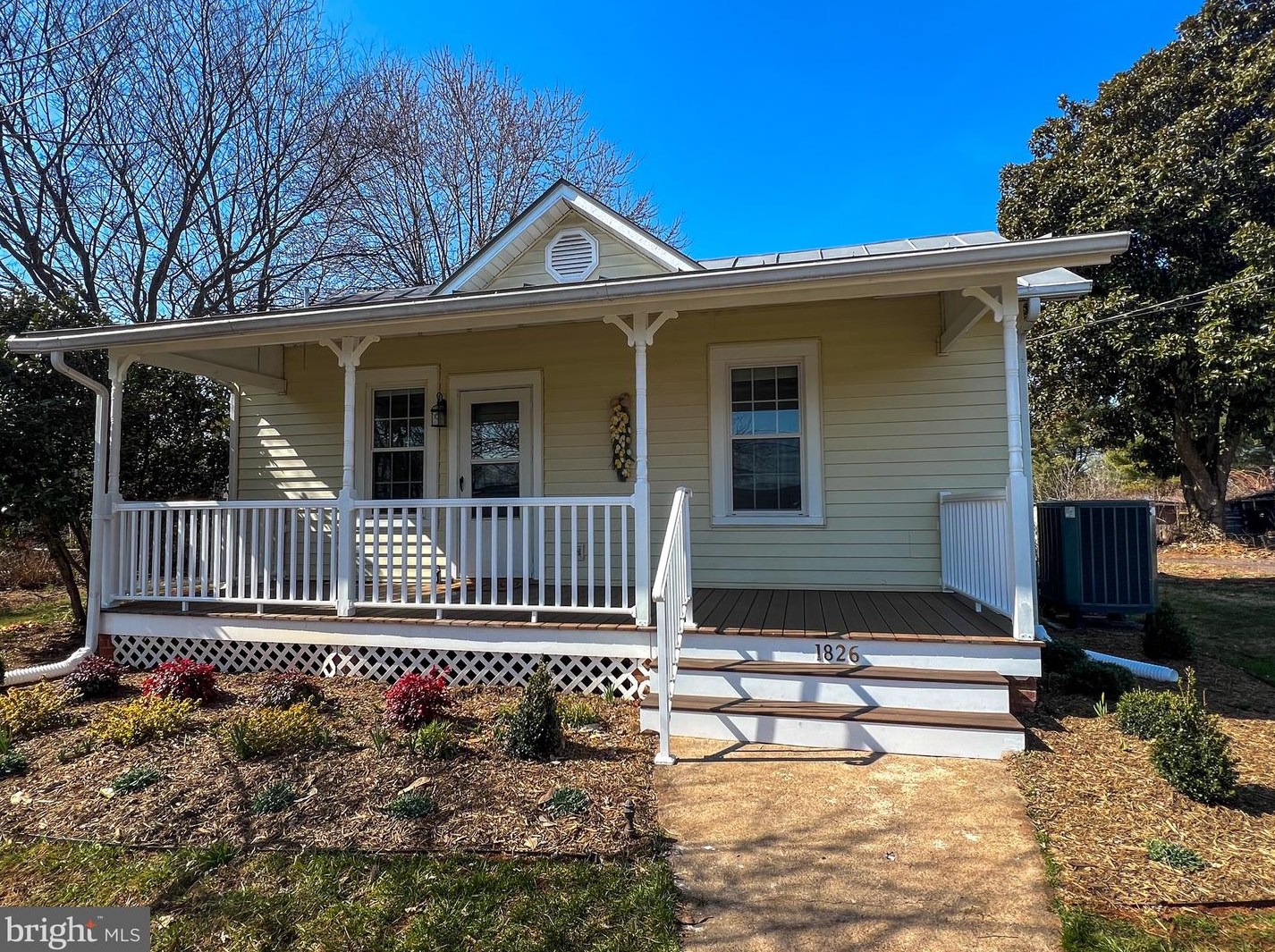 1826 Broad St, Culpeper, VA 22701-3840