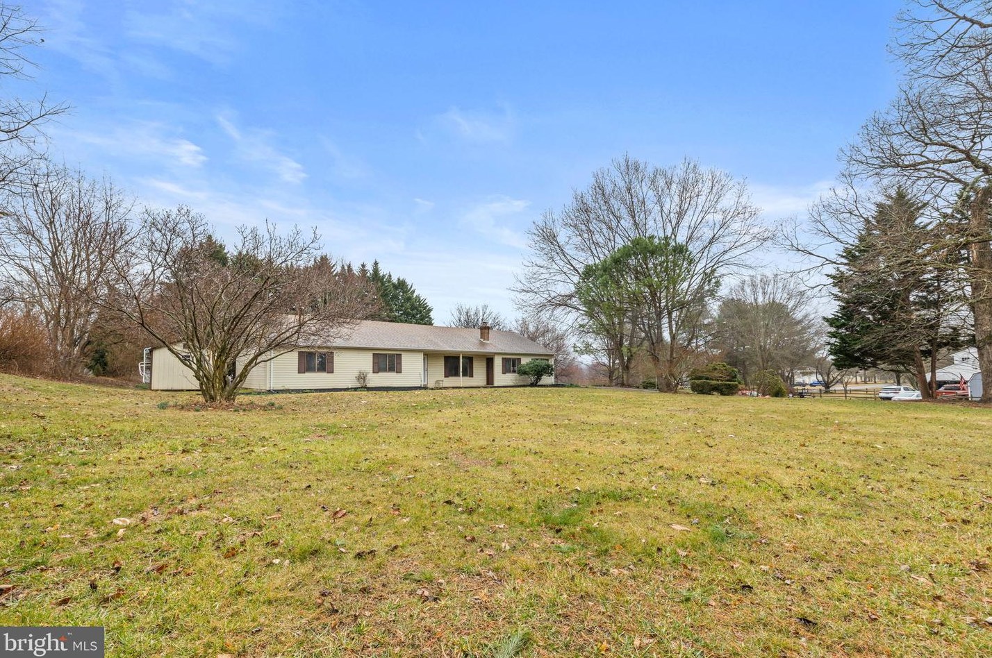 14397 Temple Ln, Culpeper, VA 22701-5376