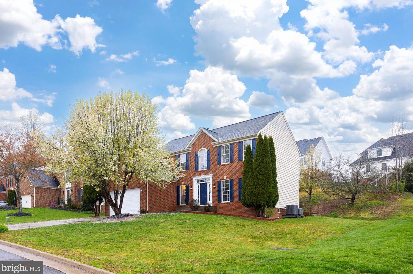 2056 Golf Dr, Culpeper, VA 22701-3309