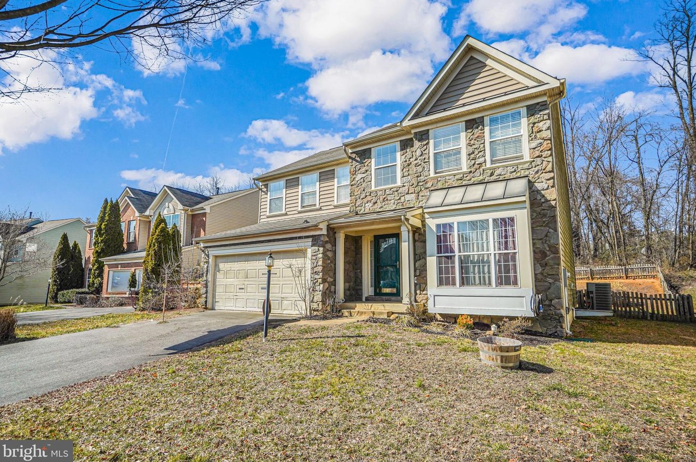 695 Holly Crest Dr, Culpeper, VA 22701-3071