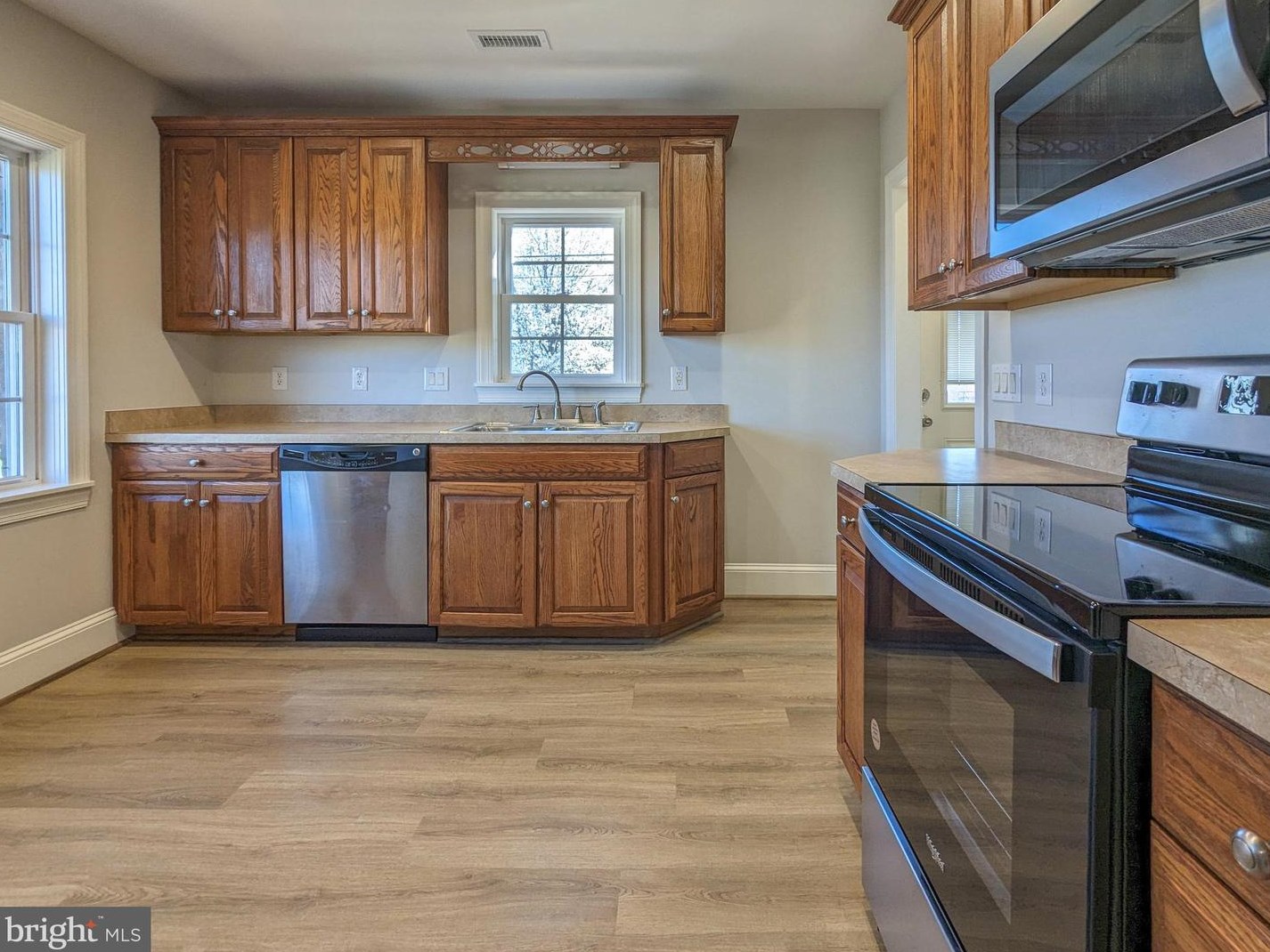 902 Hendrick St, Culpeper VA  22701-2204 exterior