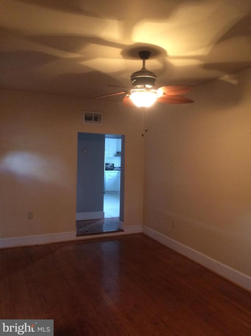 413 East St, Culpeper, VA 22701-2711