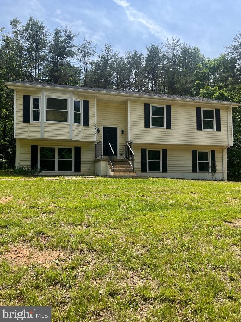 10214 Unique Trl, Rixeyville, VA 22737-2161
