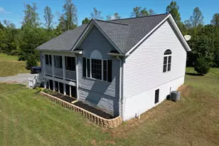 21281 Old Mill Rd, Culpeper, VA 22701 - Photo 16