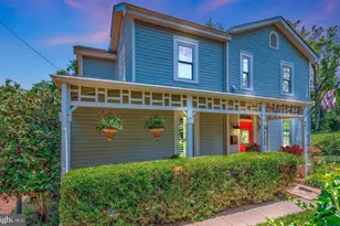 1113 S East St, Culpeper, VA 22701 - Photo 2