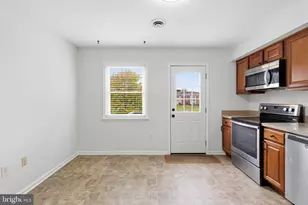 405 Willow Lawn Dr, Culpeper, VA 22701 - Photo 6