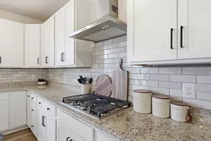 2124 Berwick Dr, Jeffersonton, VA 22724 - Photo 8