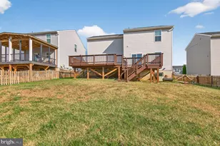 2012 Crepe Myrtle Ln, Culpeper, VA 22701 - Photo 4