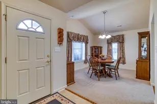 421 Queen St, Culpeper, VA 22701 - Photo 2