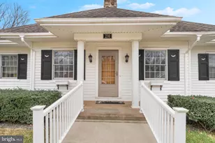 210 Elizabeth St, Culpeper, VA 22701 - Photo 4