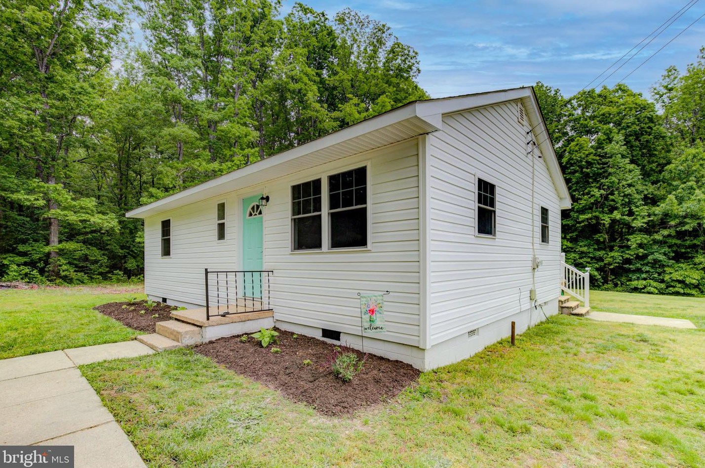 15563 Countyline Church Rd, Ruther Glen, VA 22546-2059