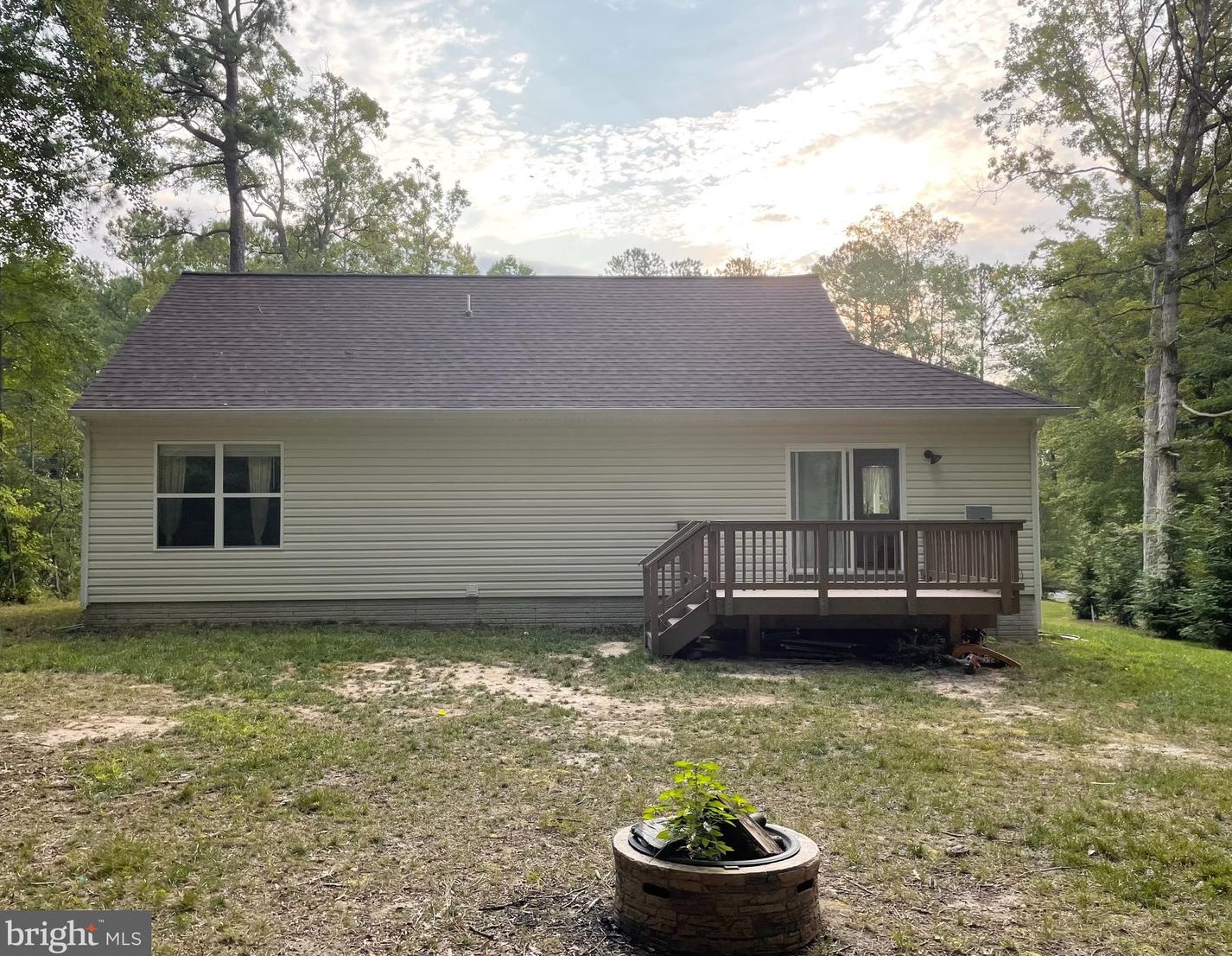 128 American Dr, Ruther Glen, VA 22546-5005