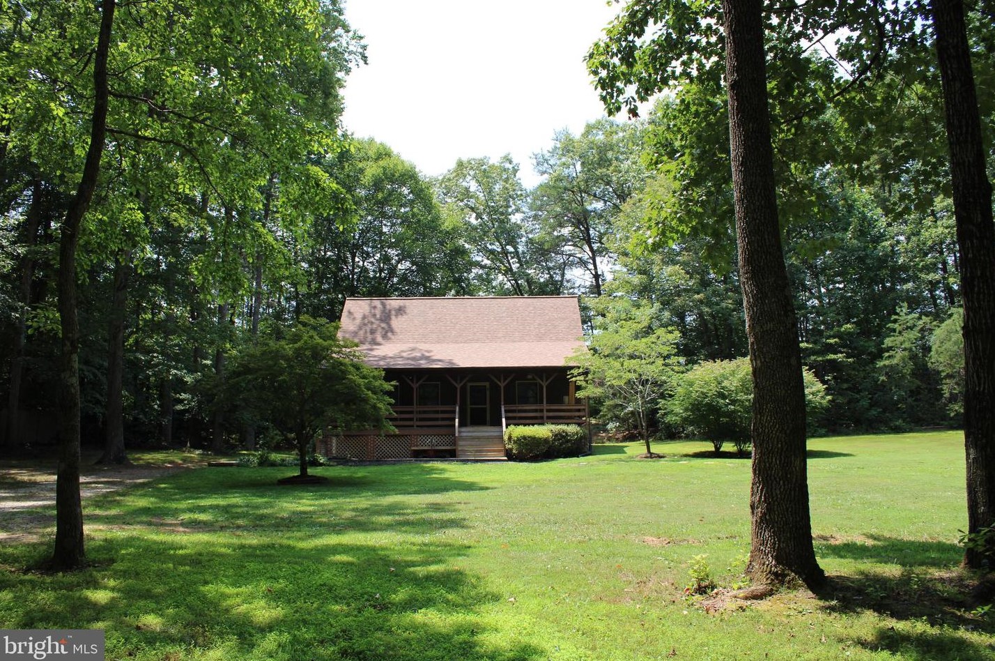 759 Glen Cove Dr, Ruther Glen, VA 22546-1504