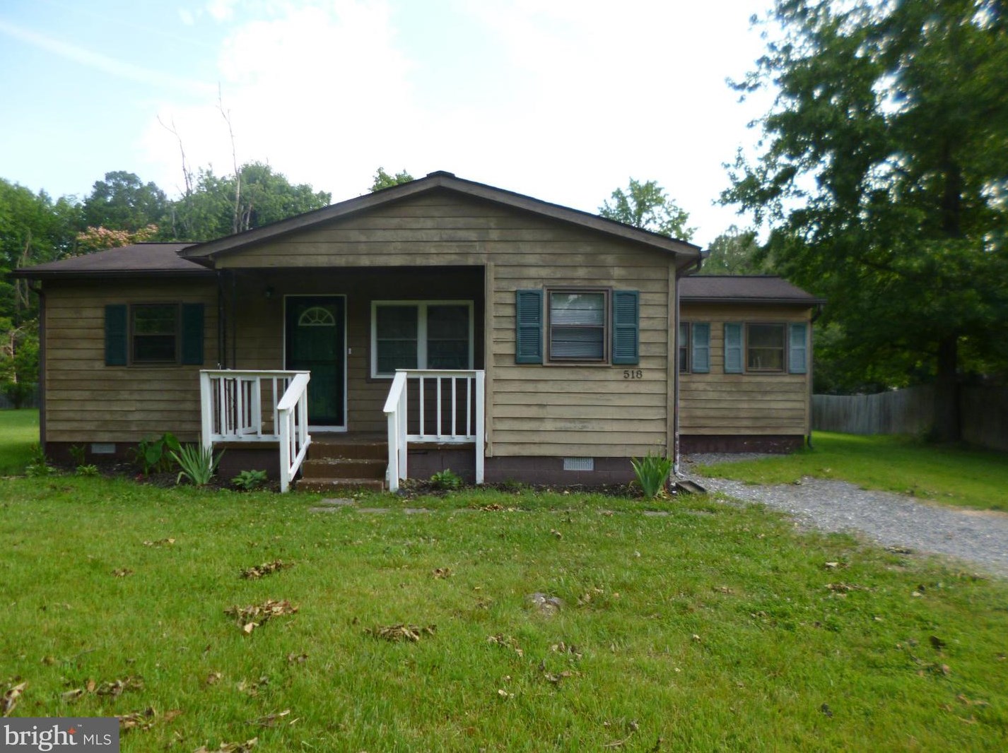 518 Smith Dr, Ruther Glen, VA 22546-5065