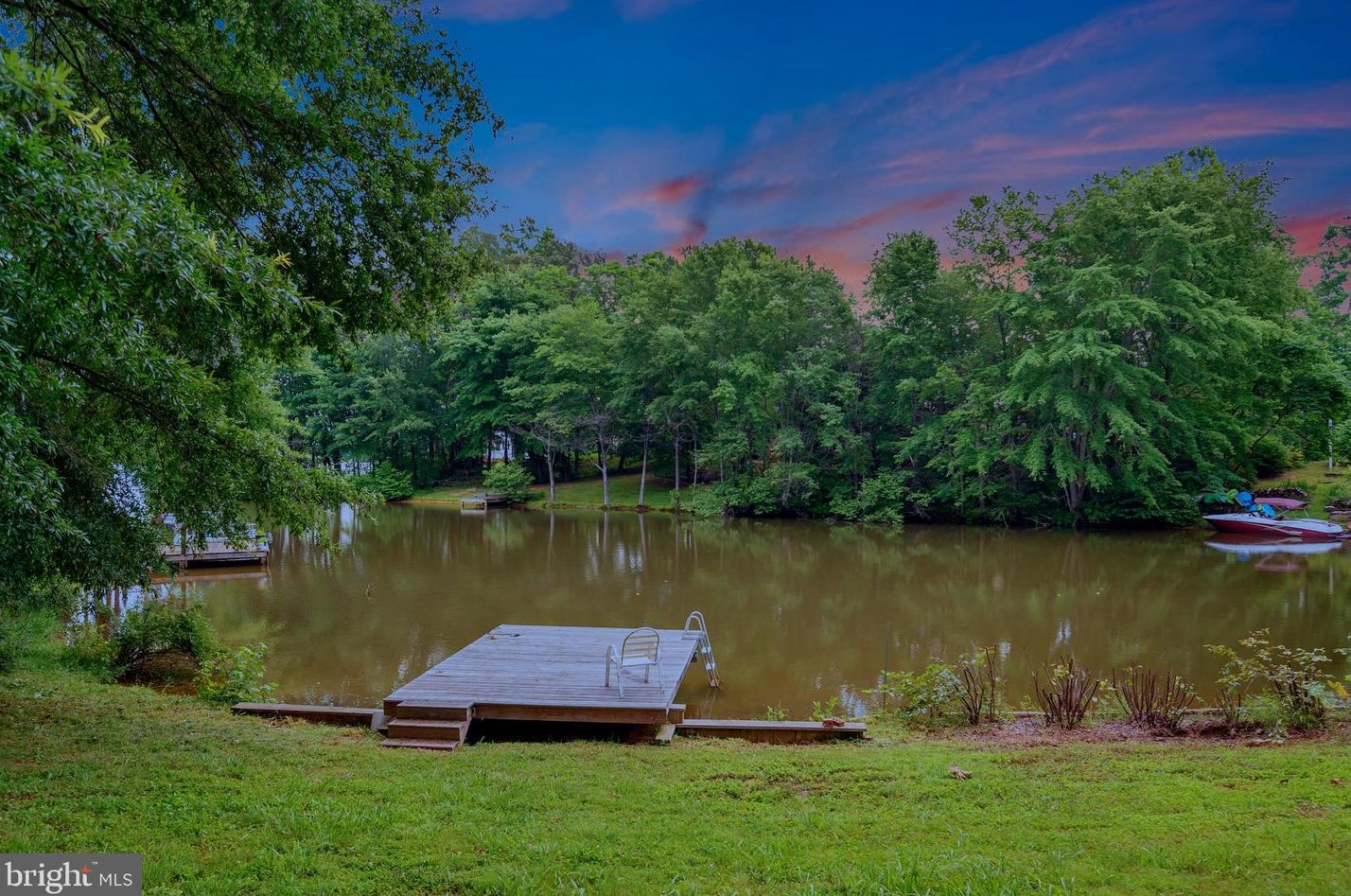 379 Land Or Dr, Ruther Glen, VA 22546