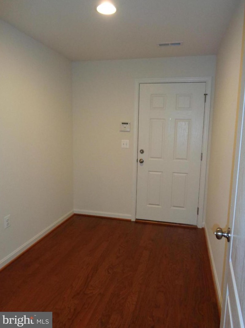 7107 Durrette Rd, Ruther Glen, VA 22546