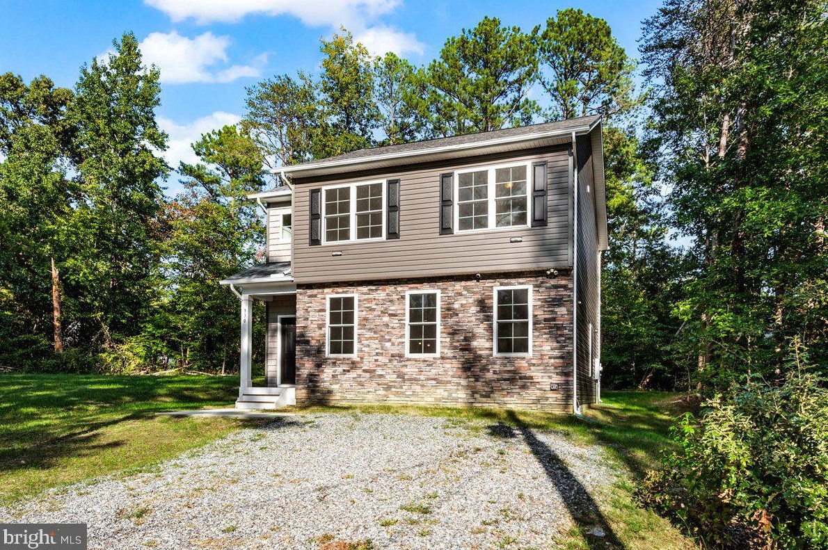 330 Union Dr, Ruther Glen, VA 22546-5151