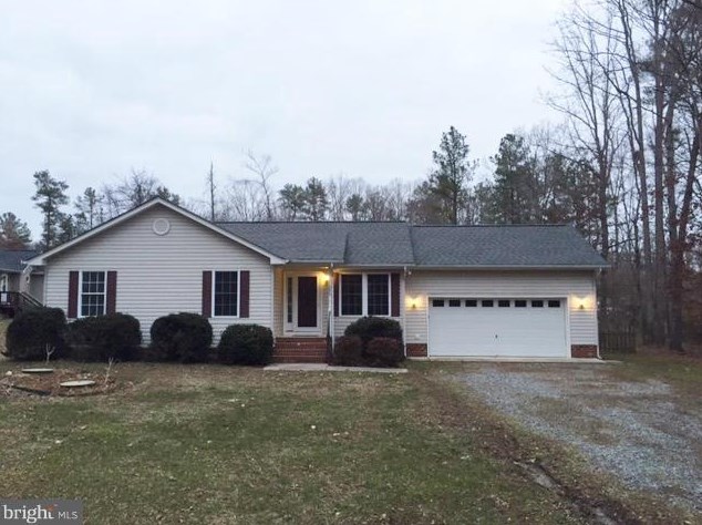 299 Crump Dr, Ruther Glen, VA 22546