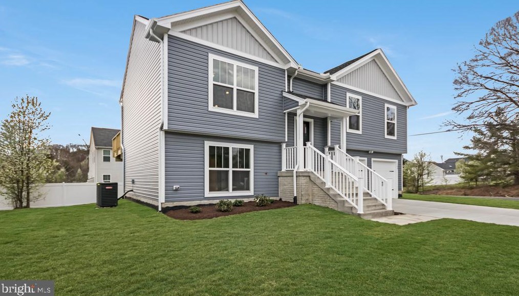12196 Longleaf Rd, Ruther Glen, VA 22546-3568