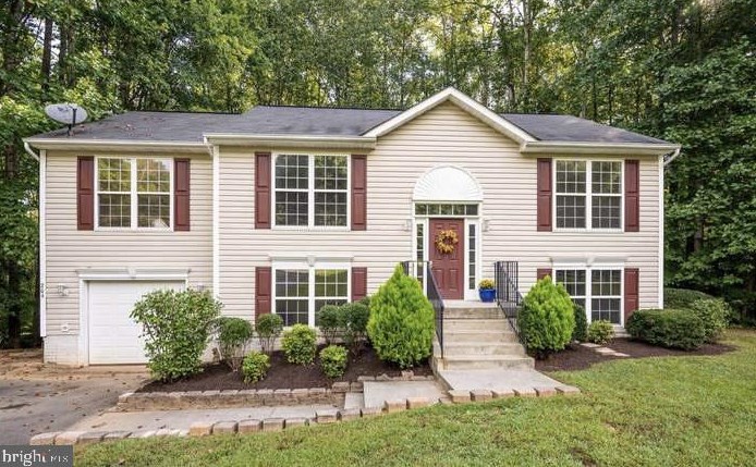 206 Cedar Ridge Dr, Ruther Glen, VA 22546