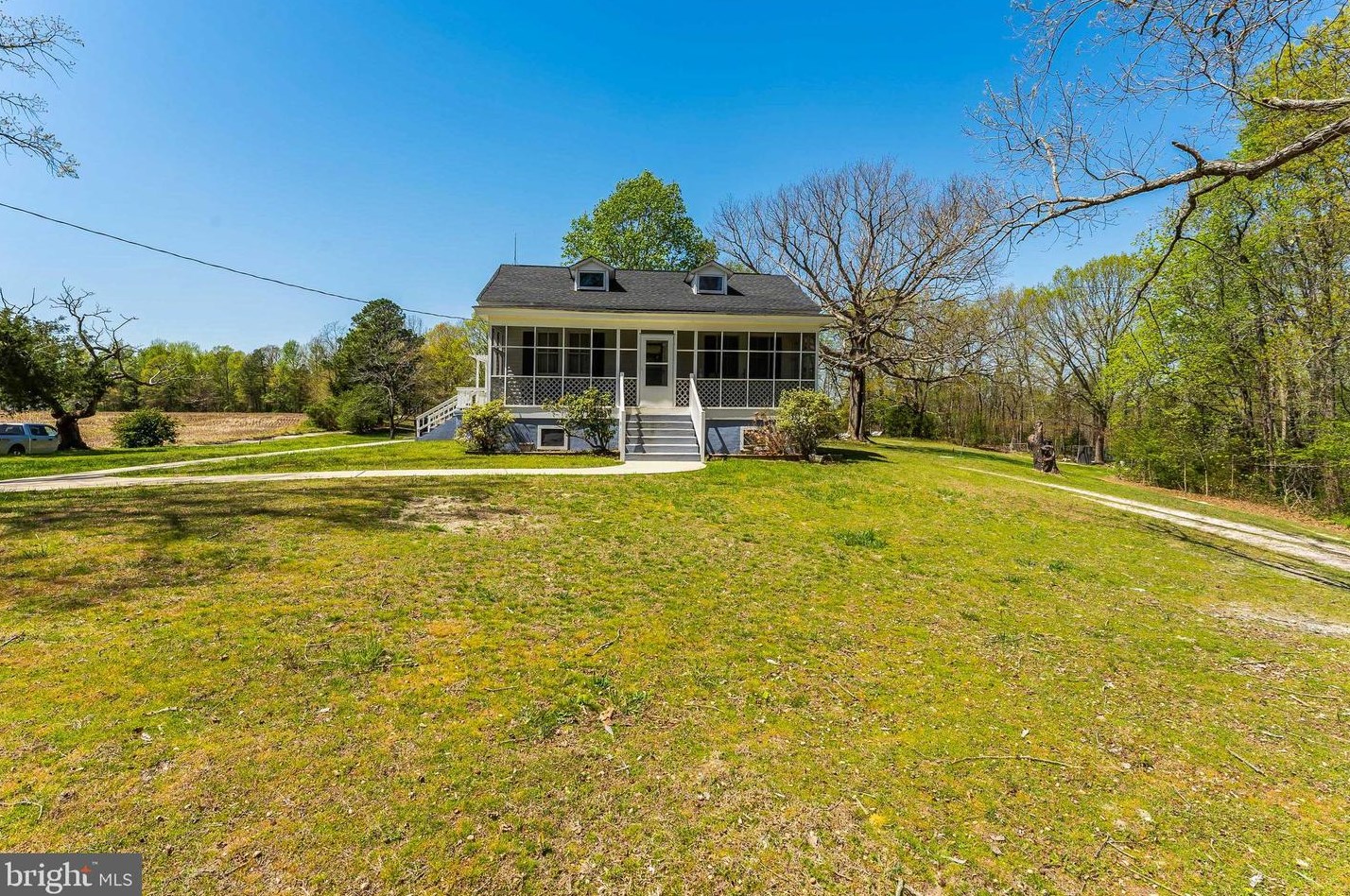 13203 Courtland Ln, Ruther Glen, VA 22546-3604