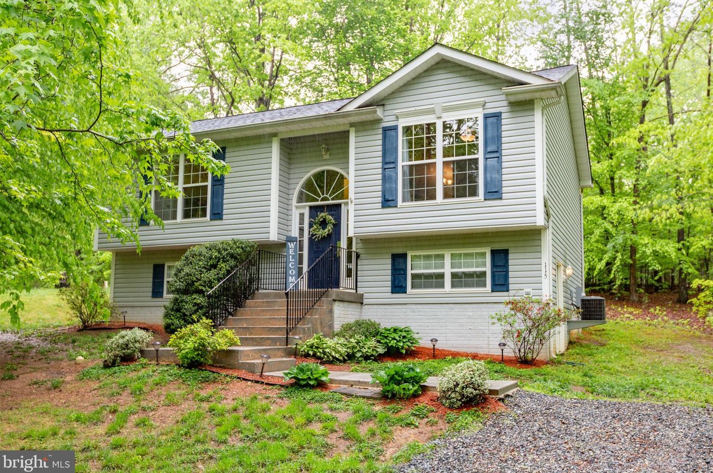 115 Needwood Dr, Ruther Glen, VA 22546-1530