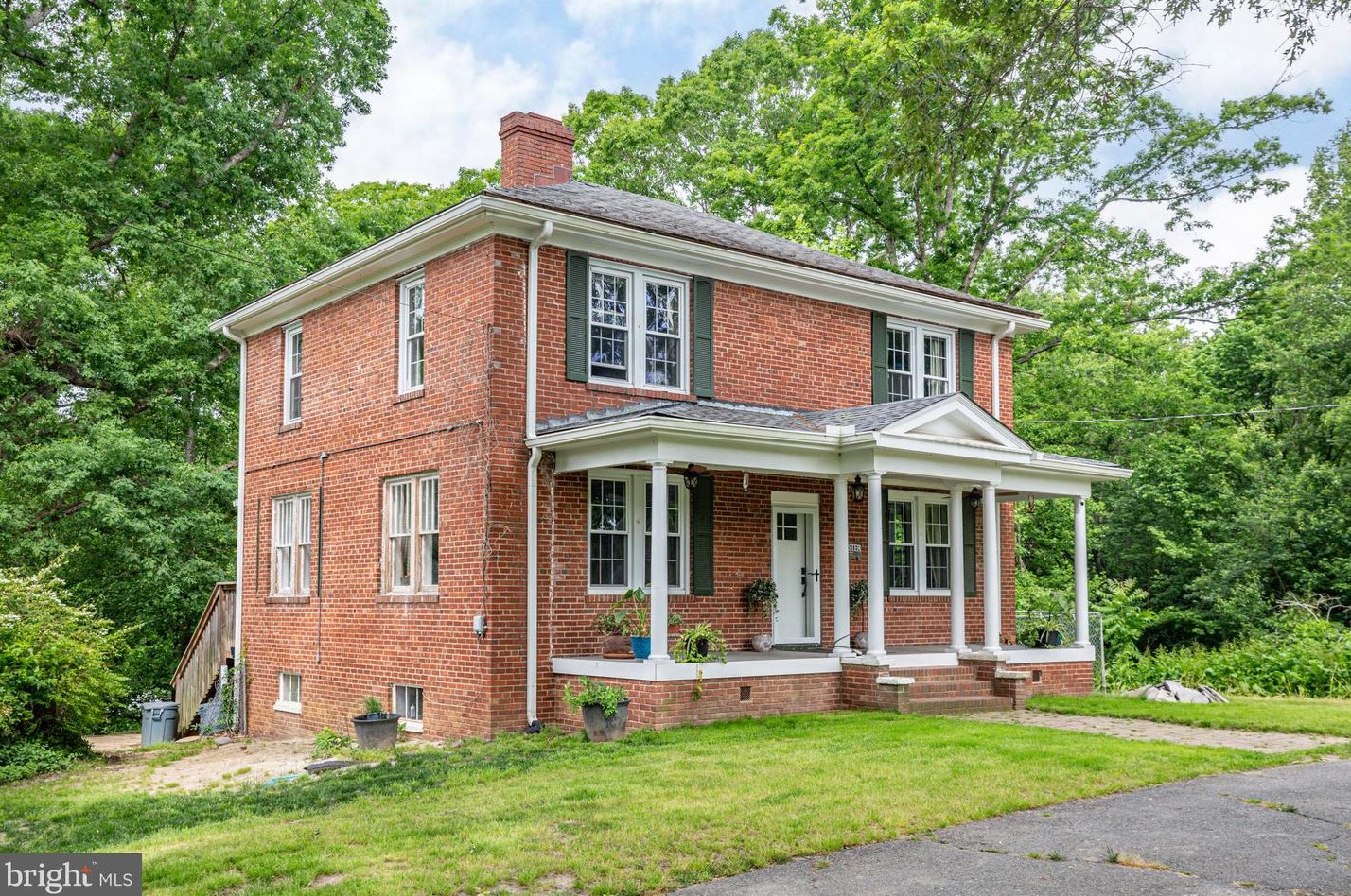 13956 Farmer Dr, Woodford, VA 22580