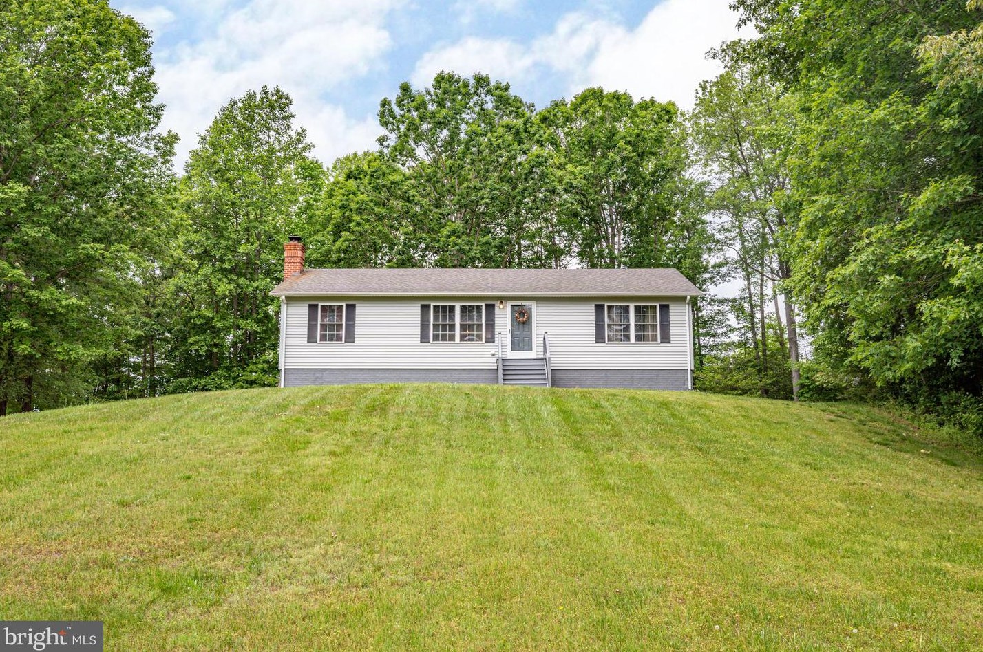 18438 Beazley Ln, Gether, VA 22514