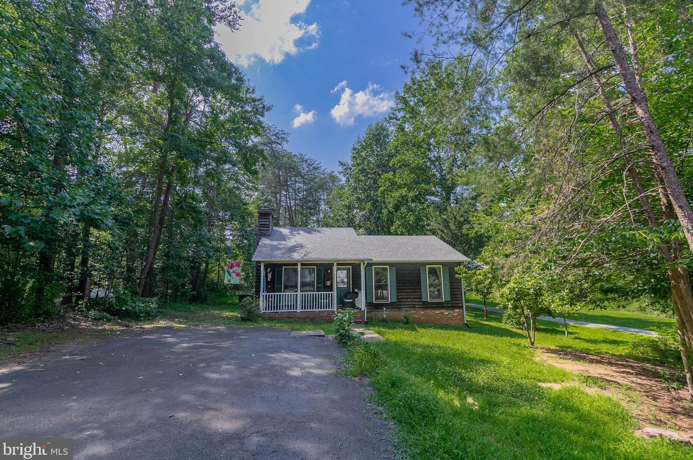 380 Land Or Dr, Ruther Glen, VA 22546