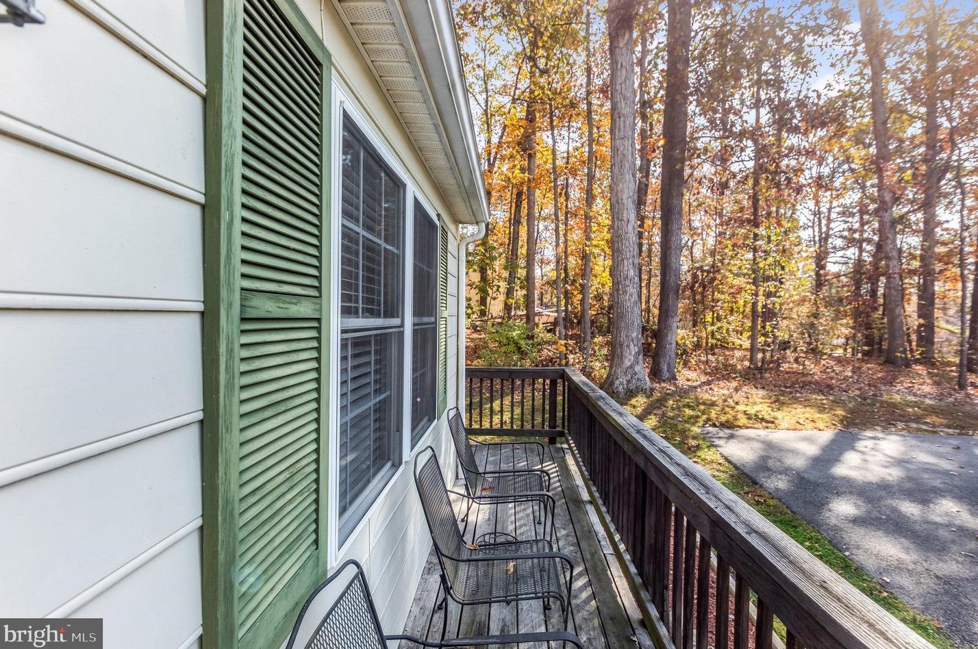 531 Lake Caroline Dr, Ruther Glen, VA 22546