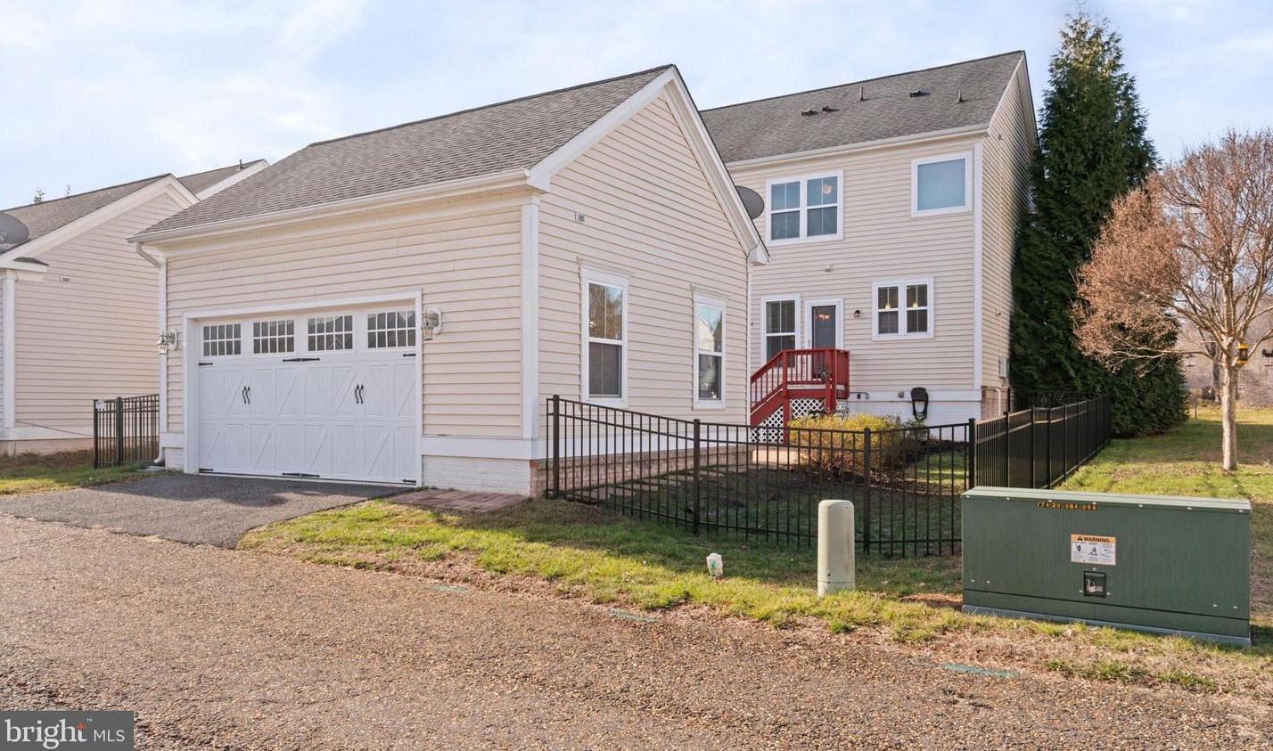 17215 Library Blvd, Ruther Glen VA  22546-5801 exterior