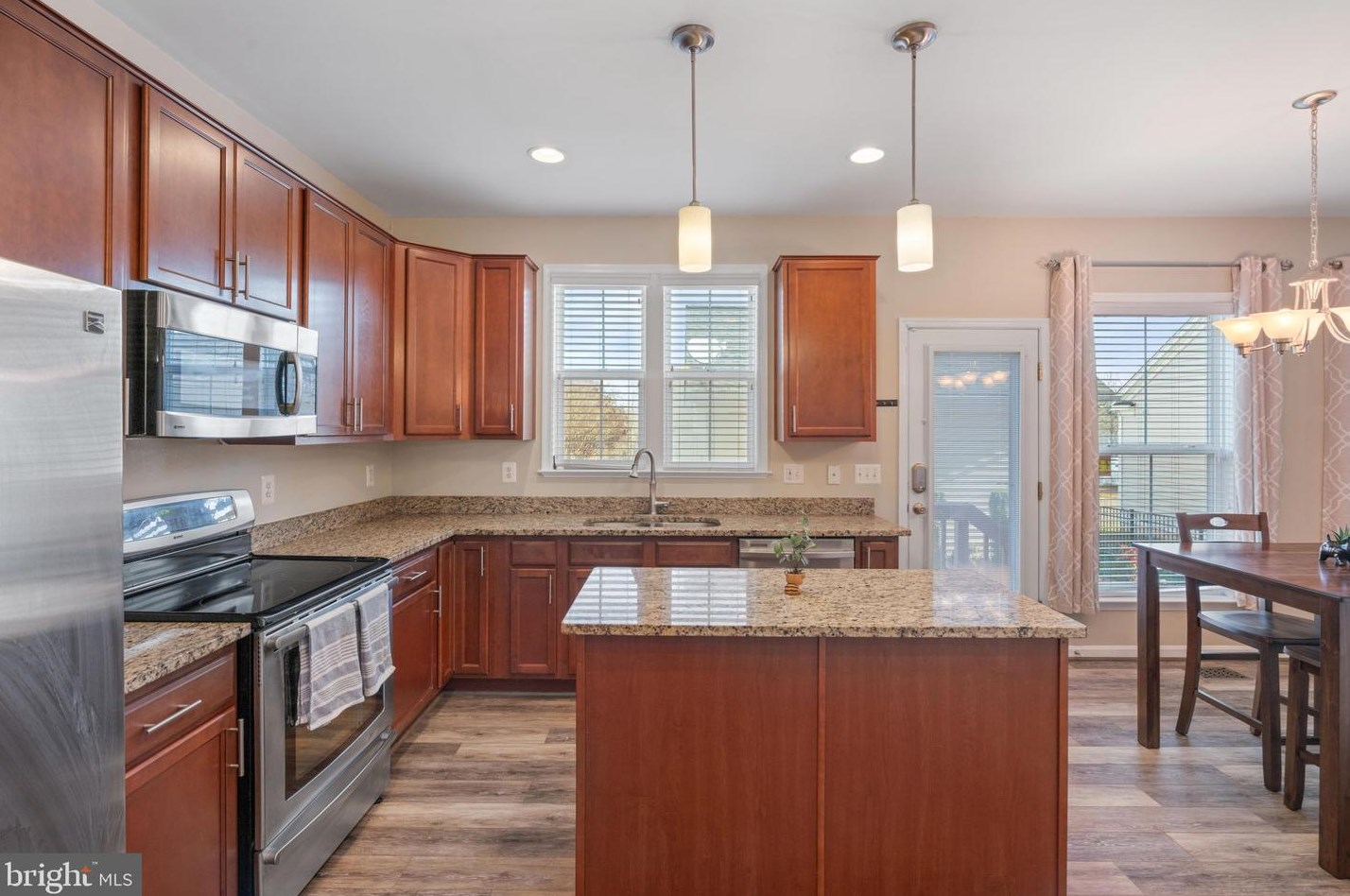 17215 Library Blvd, Ruther Glen VA  22546-5801 exterior