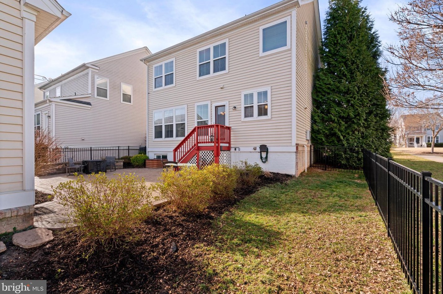 17215 Library Blvd, Ruther Glen VA  22546-5801 exterior