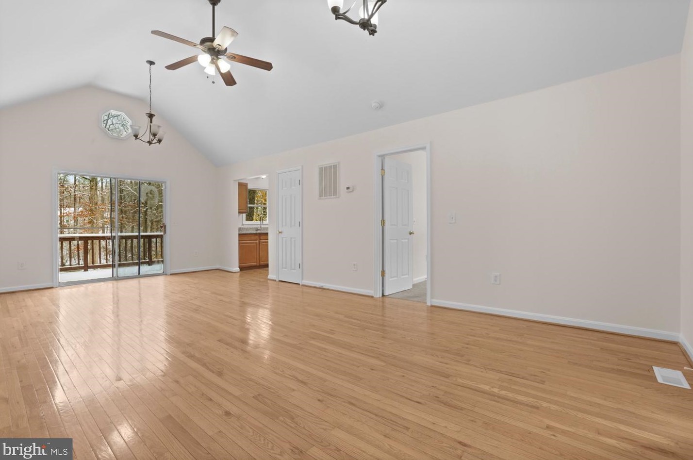 600 Joy Dr, Ruther Glen VA  22546-1202 exterior