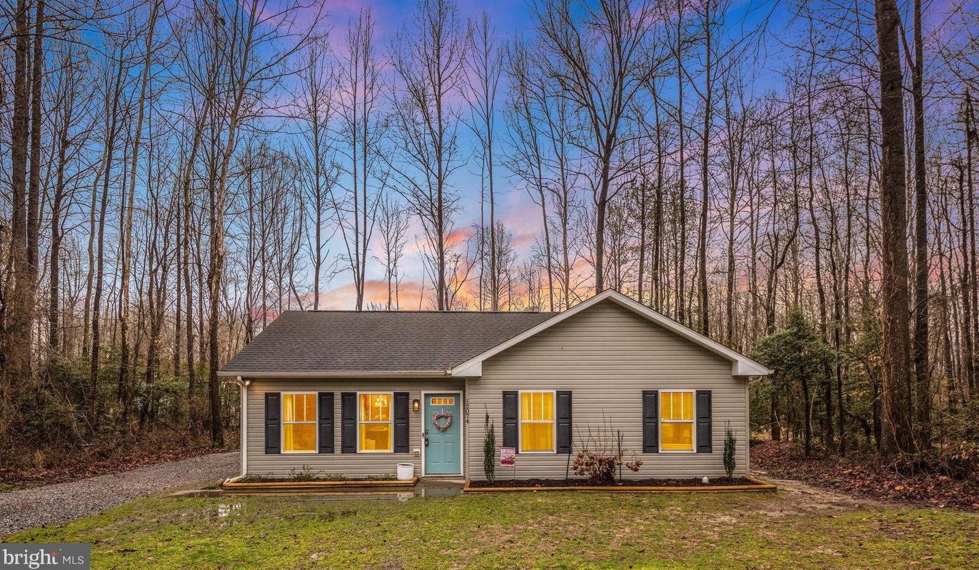 12074 Red Pine Rd, Ruther Glen, VA 22546