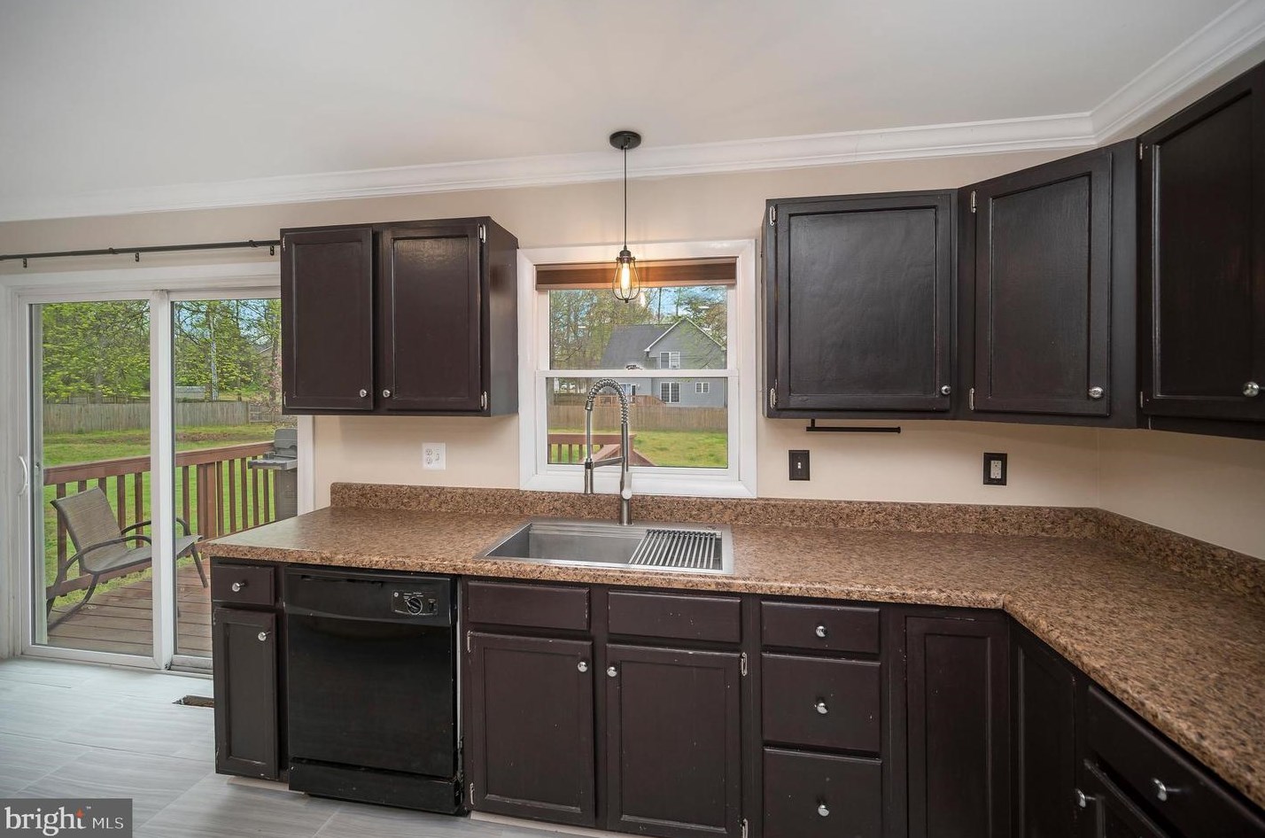 12216 Bunya Ln, Ruther Glen VA  22546-3547 exterior