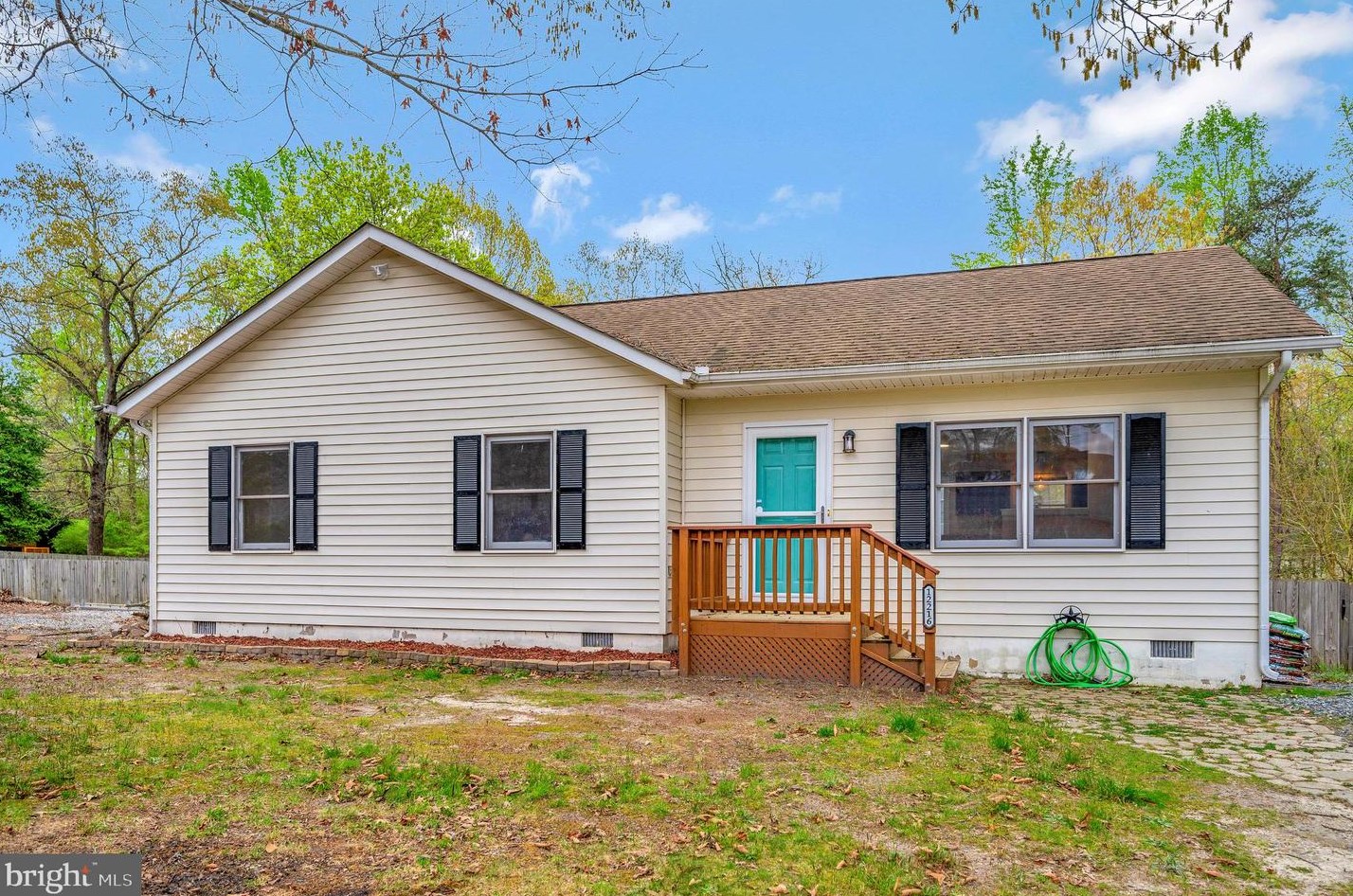 12216 Bunya Ln, Ruther Glen VA  22546-3547 exterior